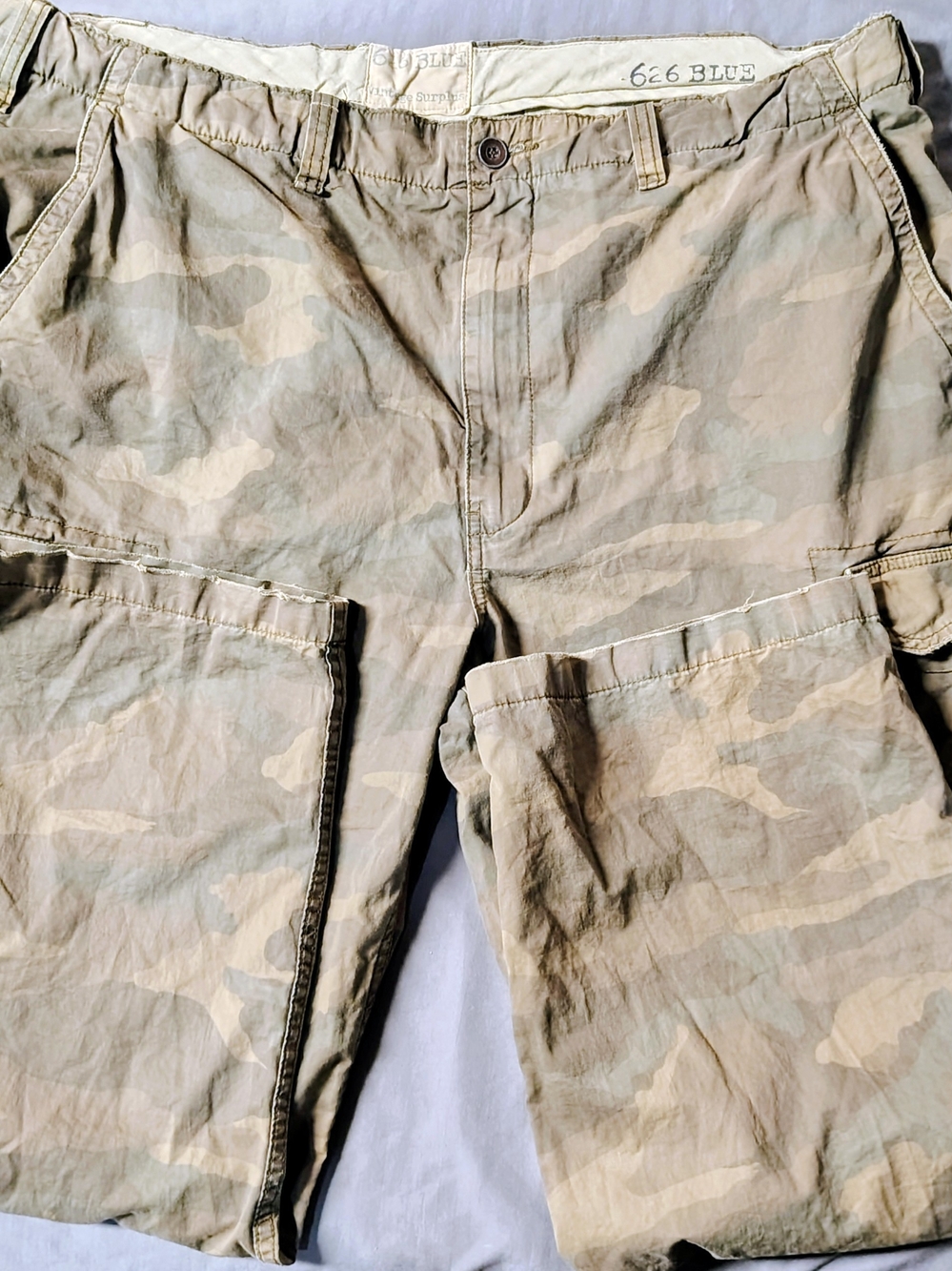 626 BLUE Vintage Surplus Camo Cargo Pants Mens 44x30 Faded Wood Camouflage
